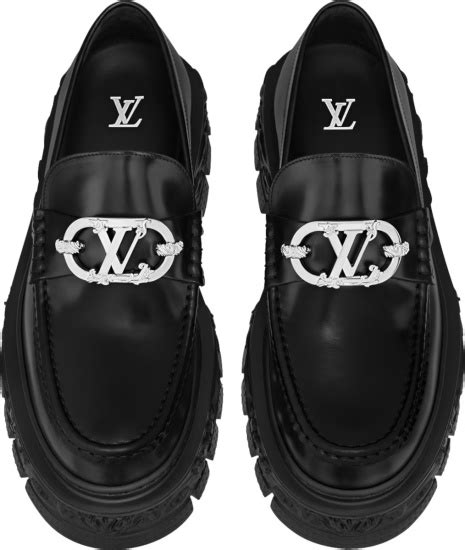 lv baroque loafer.